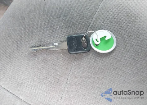 2013 Ford E-250 Commercial z USA, uszkodzony, nr VIN 1FTNE2EW4DDB21158